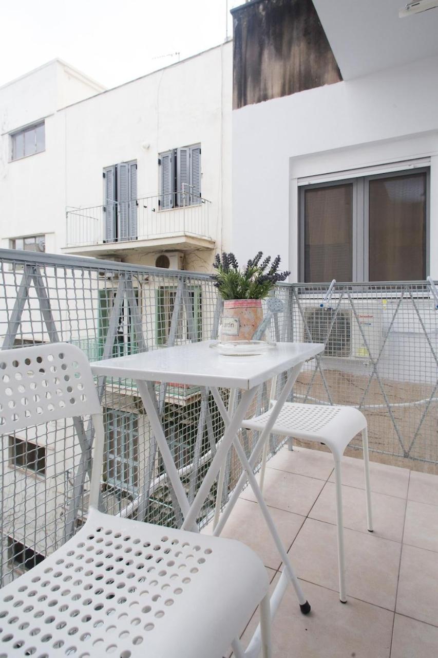 Apartamento de 60 m2, 2 quarto(s) e 1 banheiro(s) em Acropolis - Koukaki Atenas Exterior foto